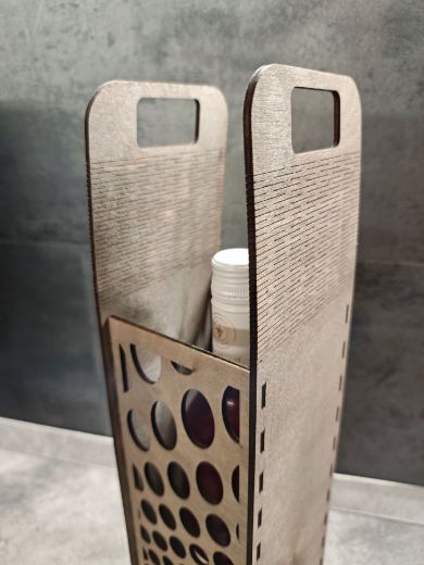 Elegáns fa bor- és italos ajándékdoboz